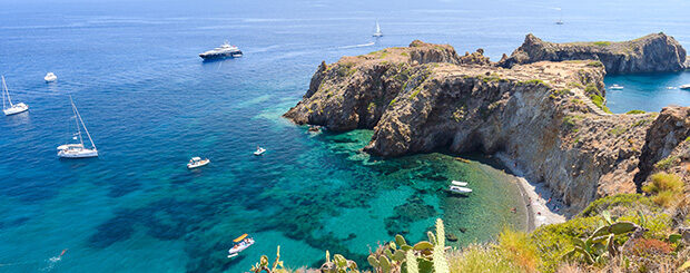 00.panarea-cosa-vedere_inside-620x245.jpg