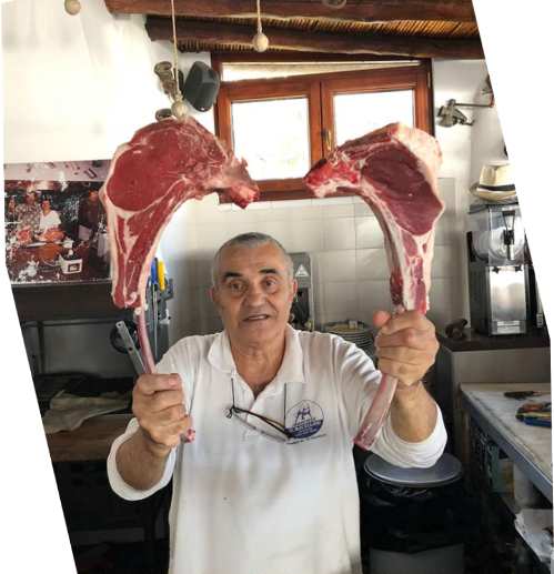 Panarea, il ristorante dell'indimenticabile Antonio Tesoriero "Il Macellaio"  al 10° posto a livello nazionale per le sue famose "bistecche XL" -  Notiziario delle isole Eolie # Eolie News