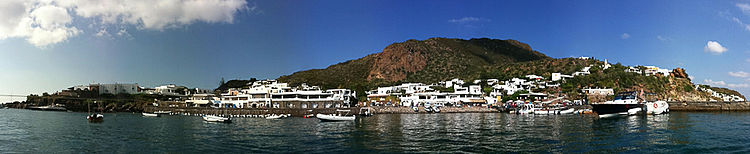 750px-Panarea_08-12.jpg