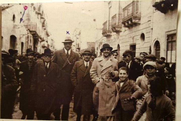 C1938 primo carnera a lipari.jpg