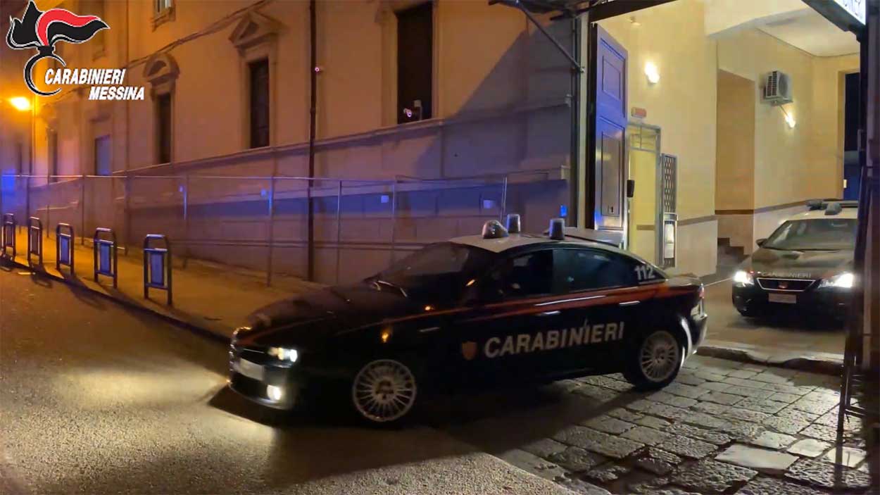 Carabinieri MEs.jpg