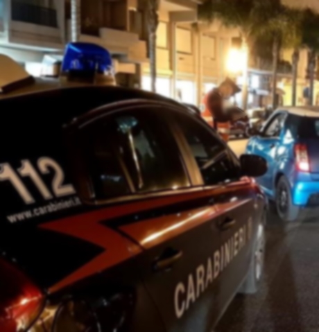 Carabinieri Milazzo controllo con etilometro uno.jpg