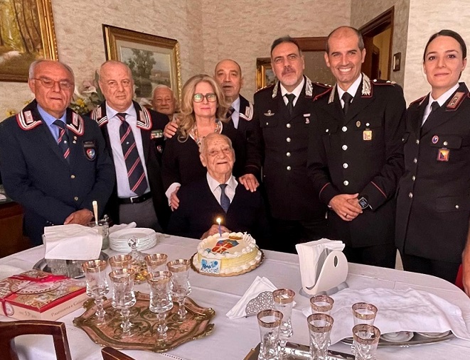 Foto compleanno app MAZZONE.jpg