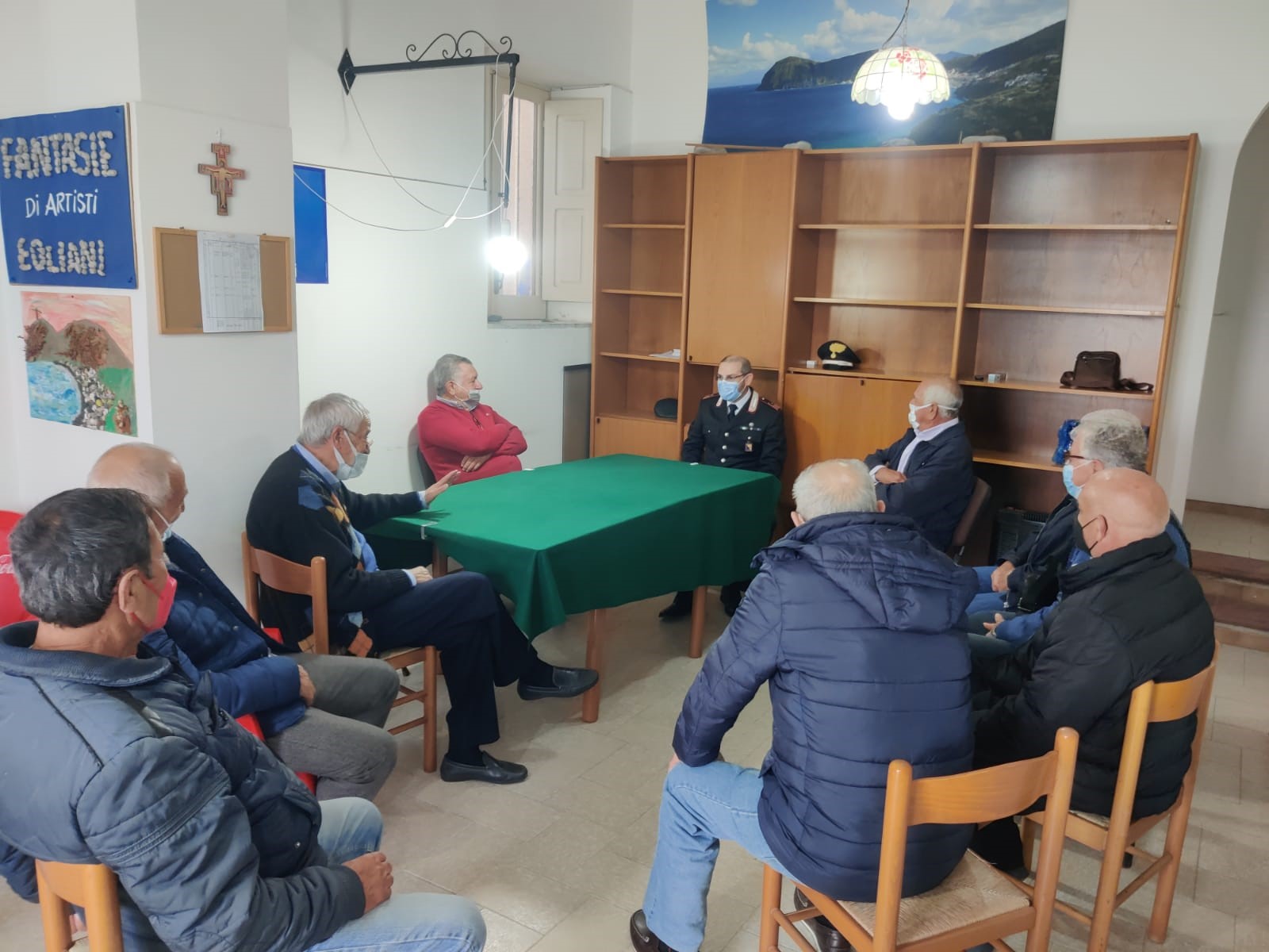 Incontro anziani Lipari.jpg