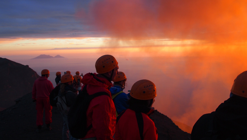 Notturna-stromboli-3.jpg