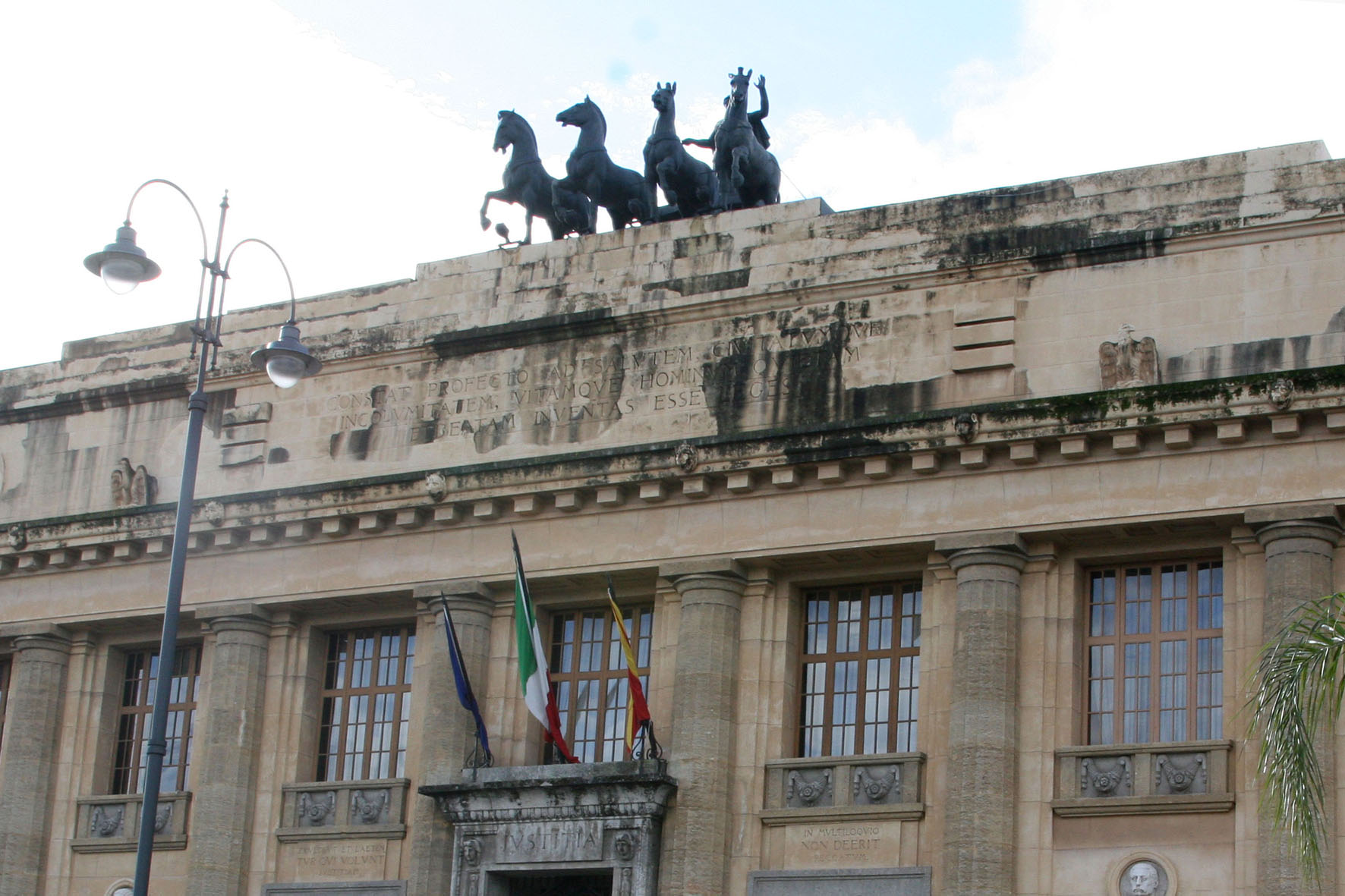 Tribunale-di-Messina.jpg