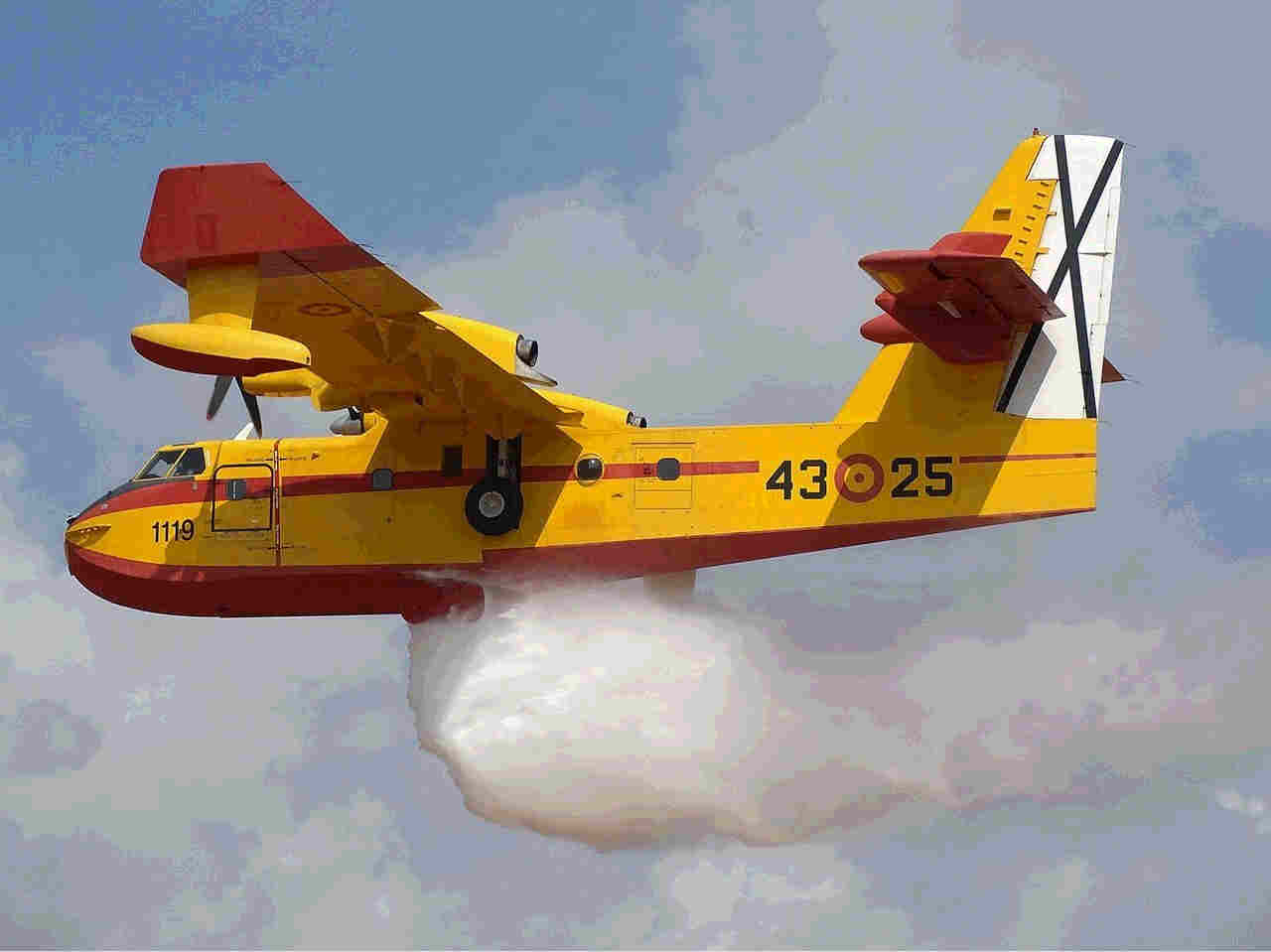 canadair5