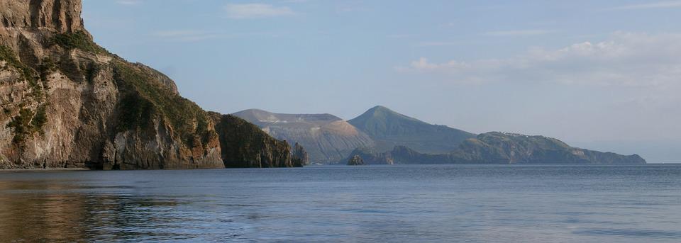 lipari-3881339_960_720.jpg