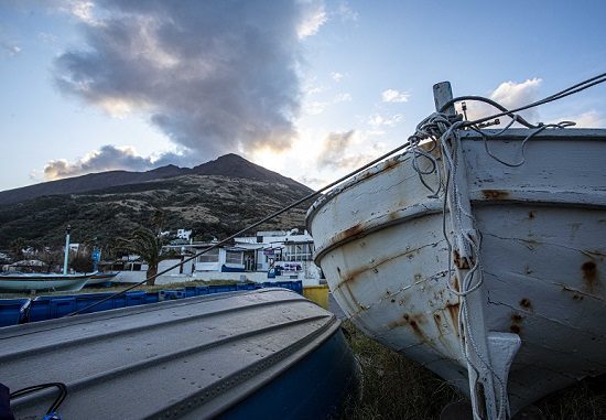 luca-noris-documentario-stromboli-01-550x381.jpg